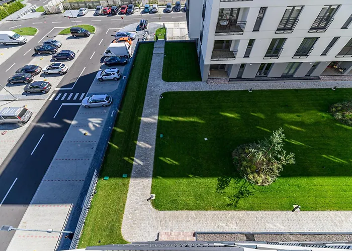 Nokturna Lyra Coresi Kasper Apartment With Parking